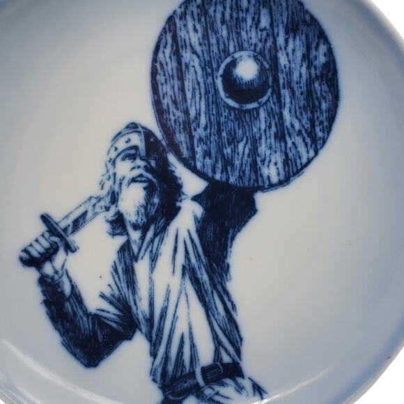 The Swordsman Collector Plate 1981 Copenhagen Bing Grondahl Blue Porcelain B&G - Picture 3 of 4